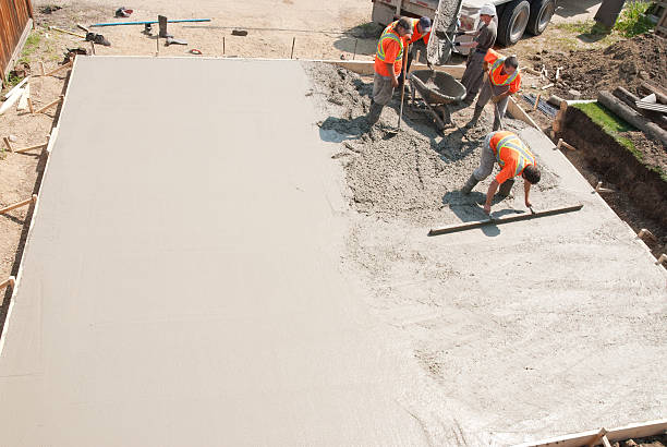 Best Concrete Installation Cost  in Crestwood, MO